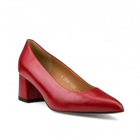 Nicolo Ferretti moteriški bateliai