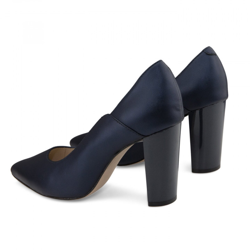 Caprice moteriški bateliai