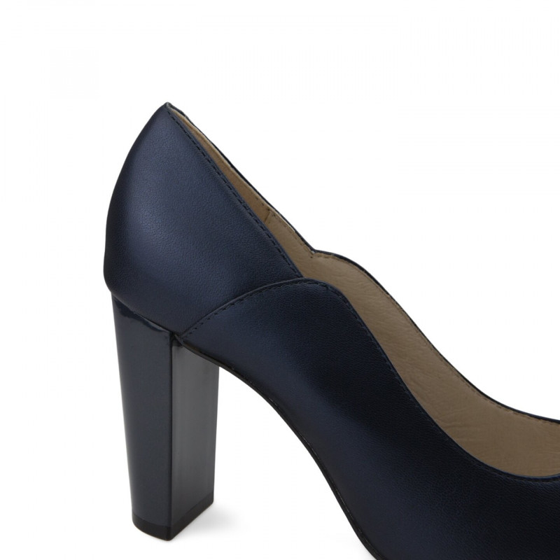 Caprice moteriški bateliai