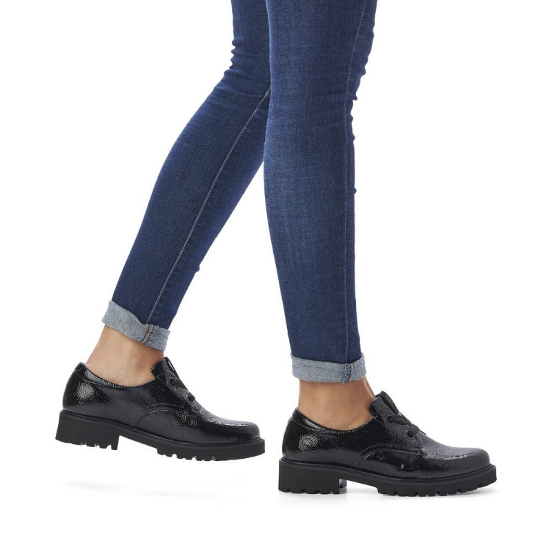 Remonte moteriški bateliai