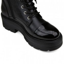 Nicolo Ferretti moteriški aulinukai