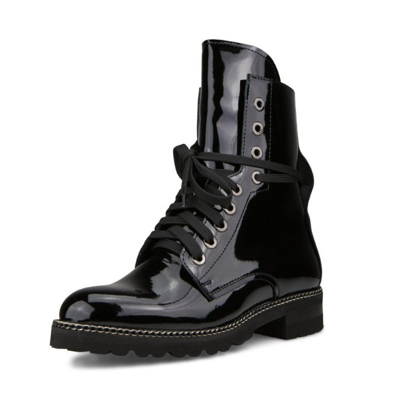 Nicolo Ferretti moteriški aulinukai