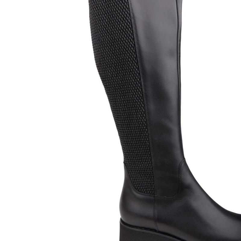 Nicolo Ferretti moteriški ilgaauliai