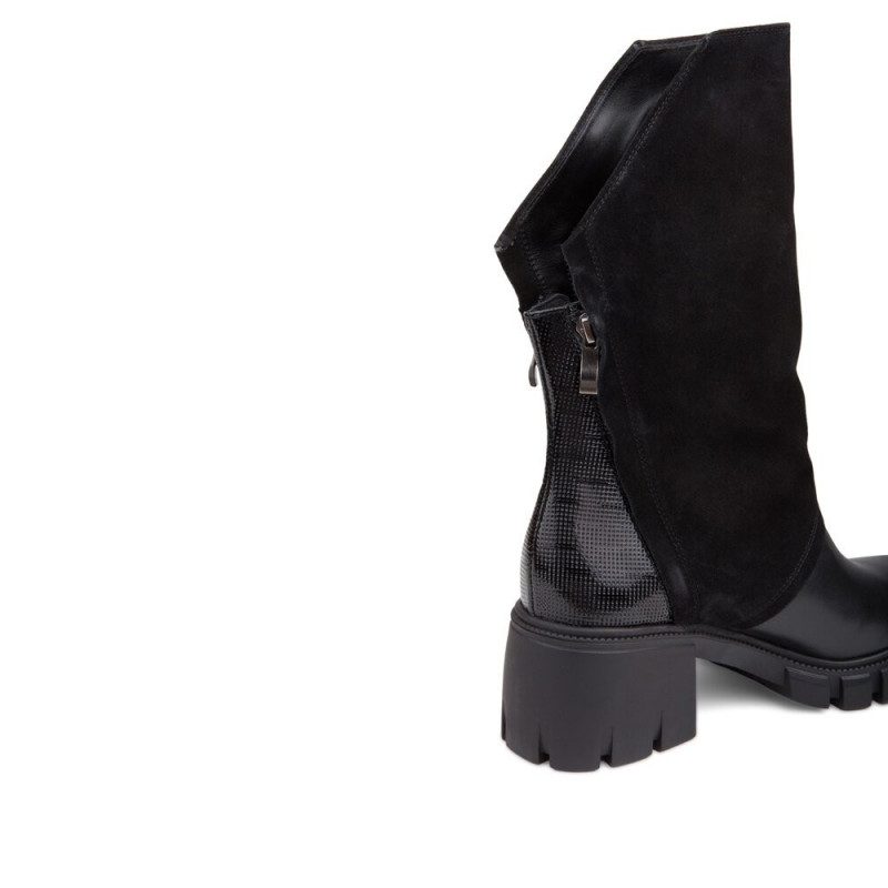 Nicolo Ferretti moteriški aulinukai