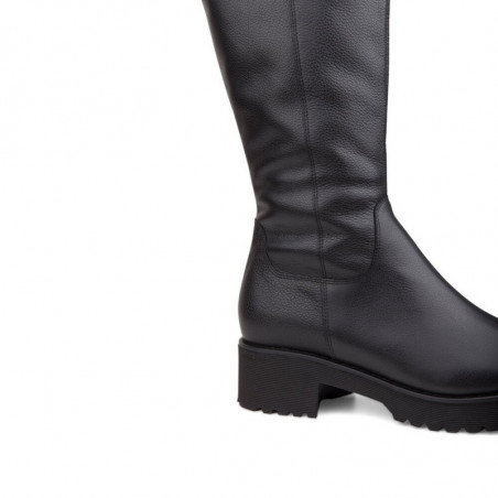 Nicolo Ferretti moteriški ilgaauliai