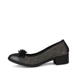 Imac moteriški bateliai