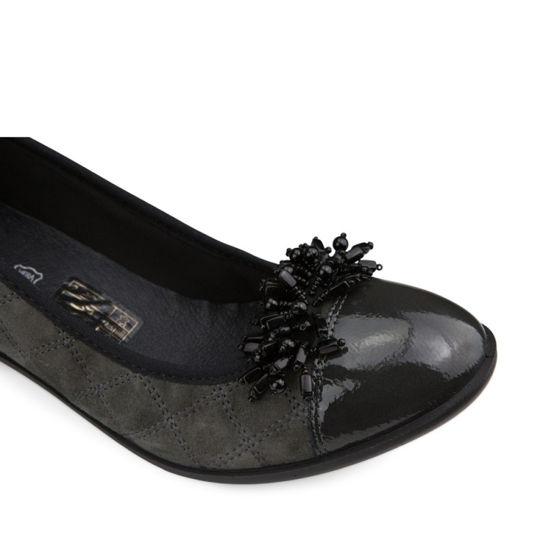 Imac moteriški bateliai