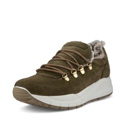 Imac moteriški bateliai