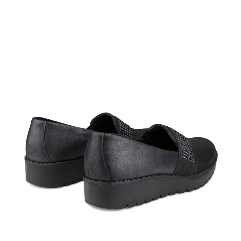 Imac moteriški bateliai