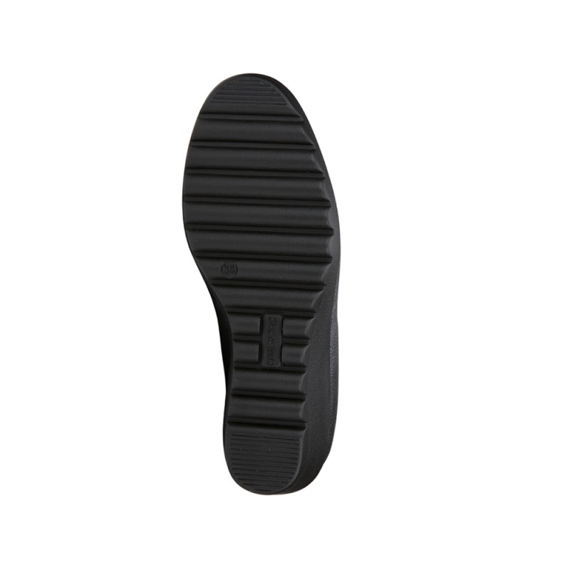 Imac moteriški bateliai