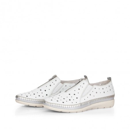 Remonte moteriški bateliai