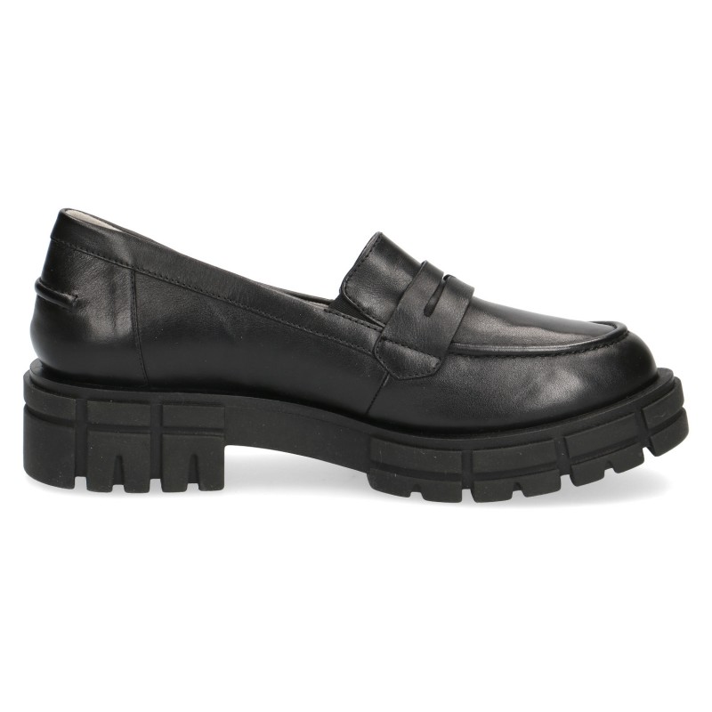 Caprice moteriški bateliai