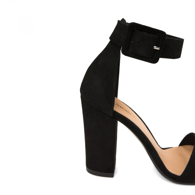 Nicolo Ferretti moteriškos basutės