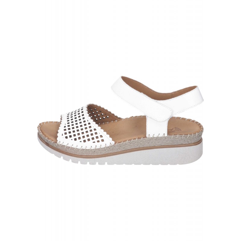 Polking moteriškos basutės