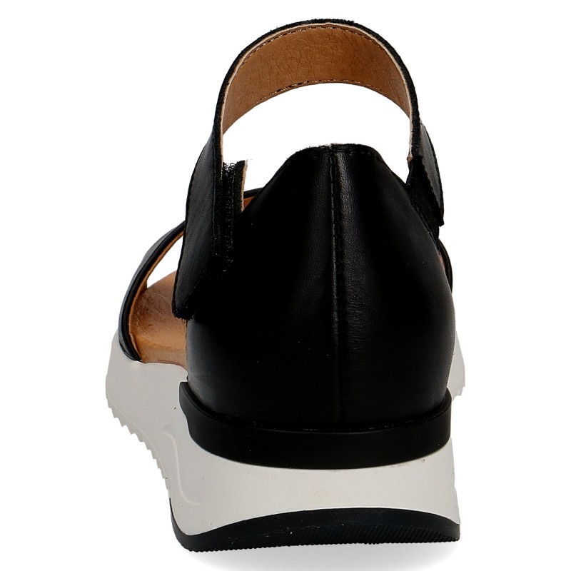 Caprice moteriškos basutės