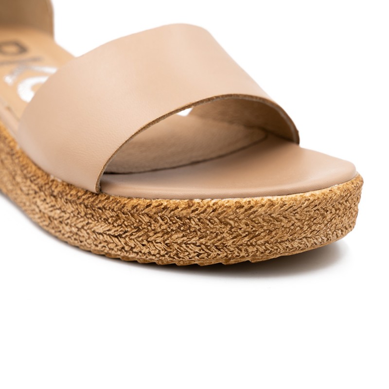 Rylko moteriškos basutės