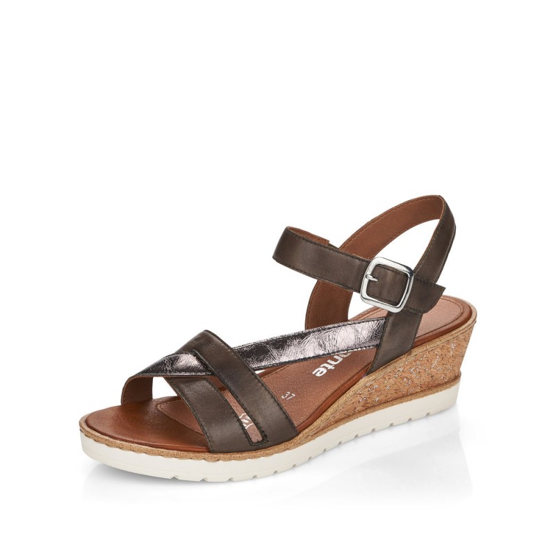 Remonte moteriškos basutės