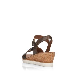 Remonte moteriškos basutės