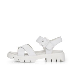 Remonte moteriškos basutės