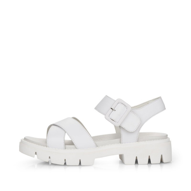 Remonte moteriškos basutės