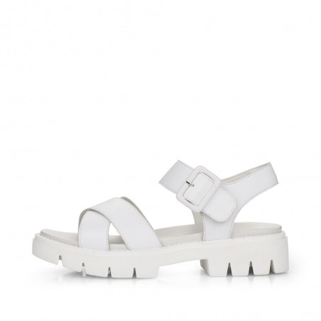 Remonte moteriškos basutės