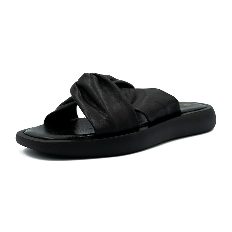 Nicolo Ferretti moteriškos įspirtukės