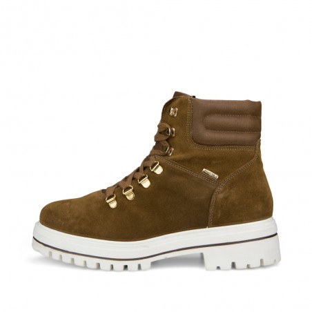 Imac moteriški aulinukai