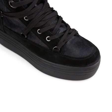 Imac moteriški aulinukai