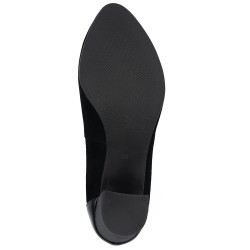 Nicolo Ferretti moteriški bateliai