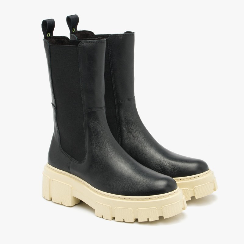 Rylko moteriški aulinukai