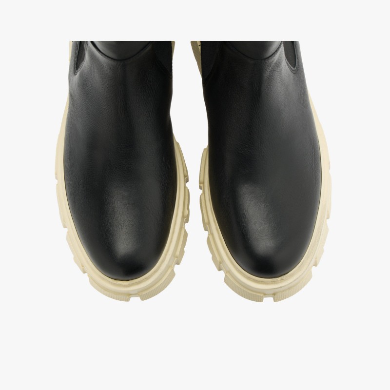 Rylko moteriški aulinukai