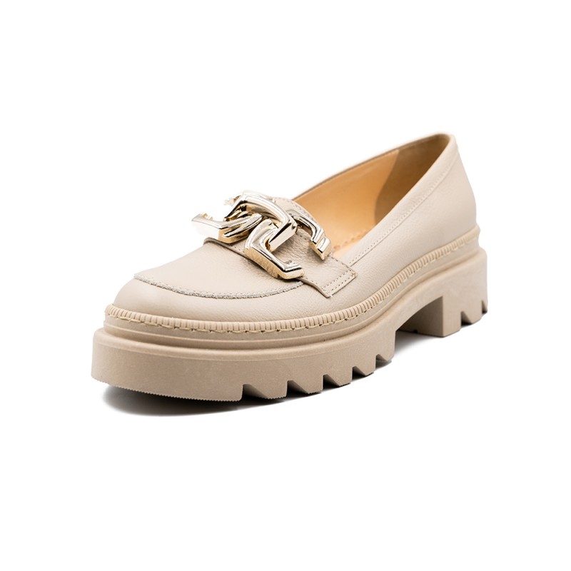 Nicolo Ferretti moteriški bateliai