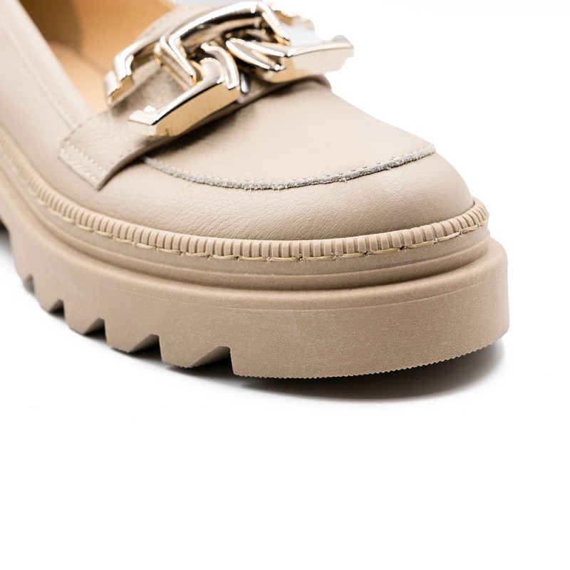 Nicolo Ferretti moteriški bateliai