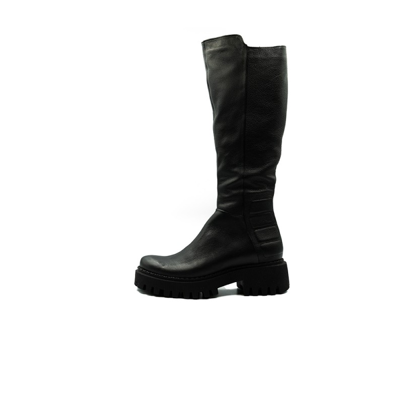 Nicolo Ferretti moteriški ilgaauliai