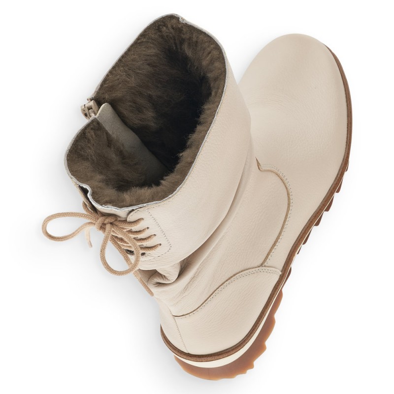 Remonte moteriški aulinukai