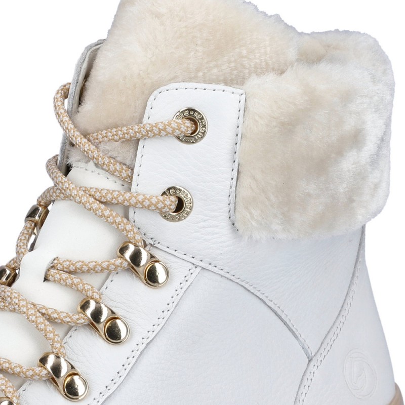 Remonte moteriški aulinukai