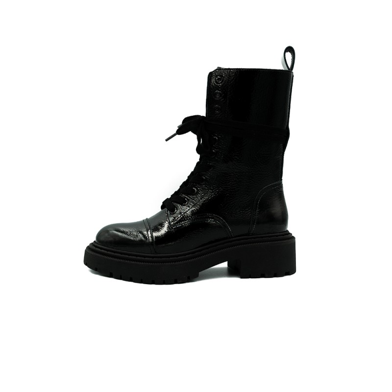 Nicolo Ferretti moteriški aulinukai