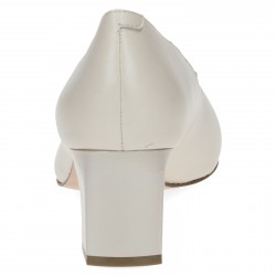 Caprice moteriški bateliai