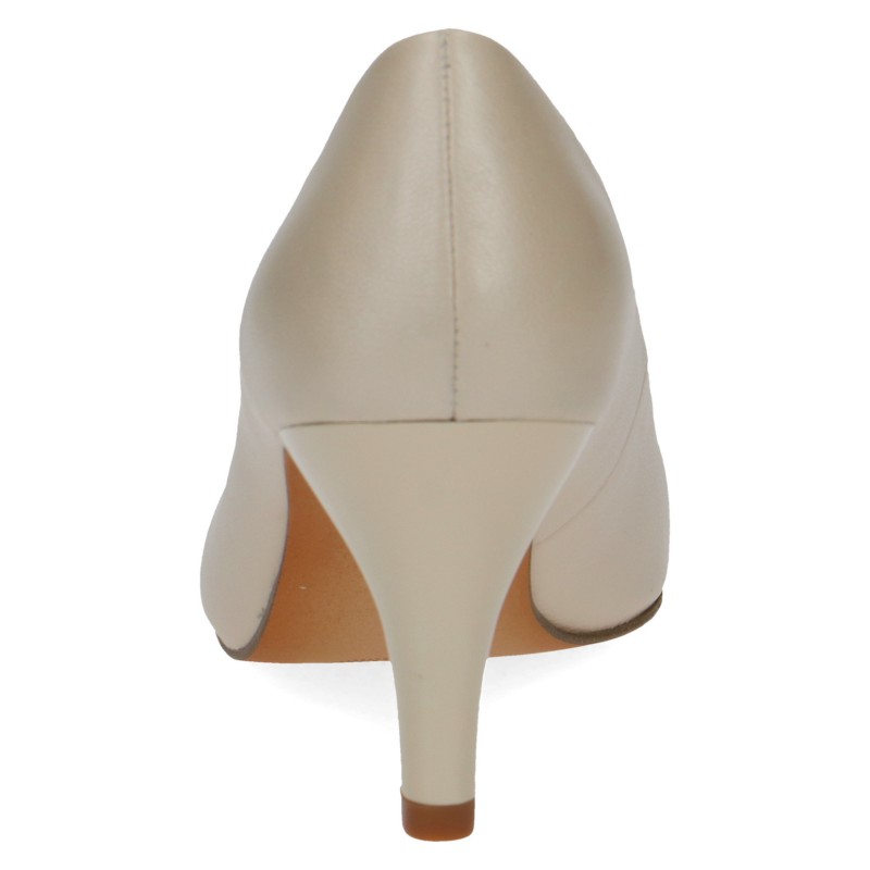 Caprice moteriški bateliai