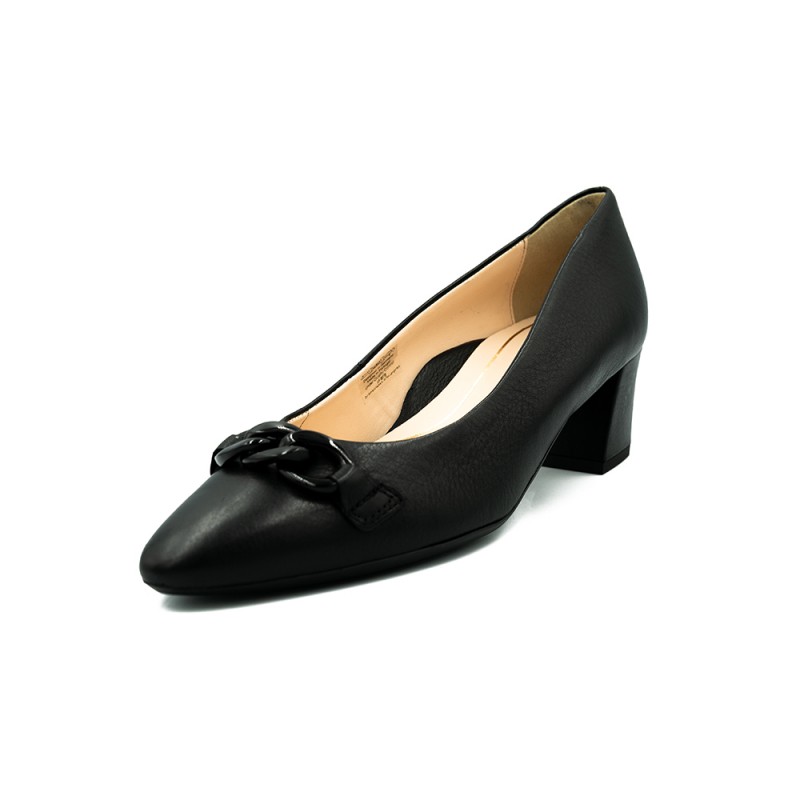 Ara moteriški bateliai