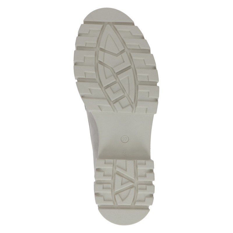 Caprice moteriški bateliai