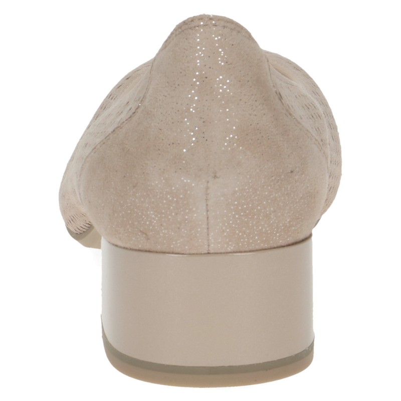 Caprice moteriški bateliai