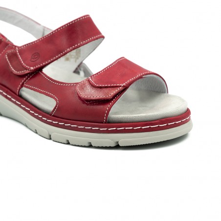 Polking moteriškos basutės