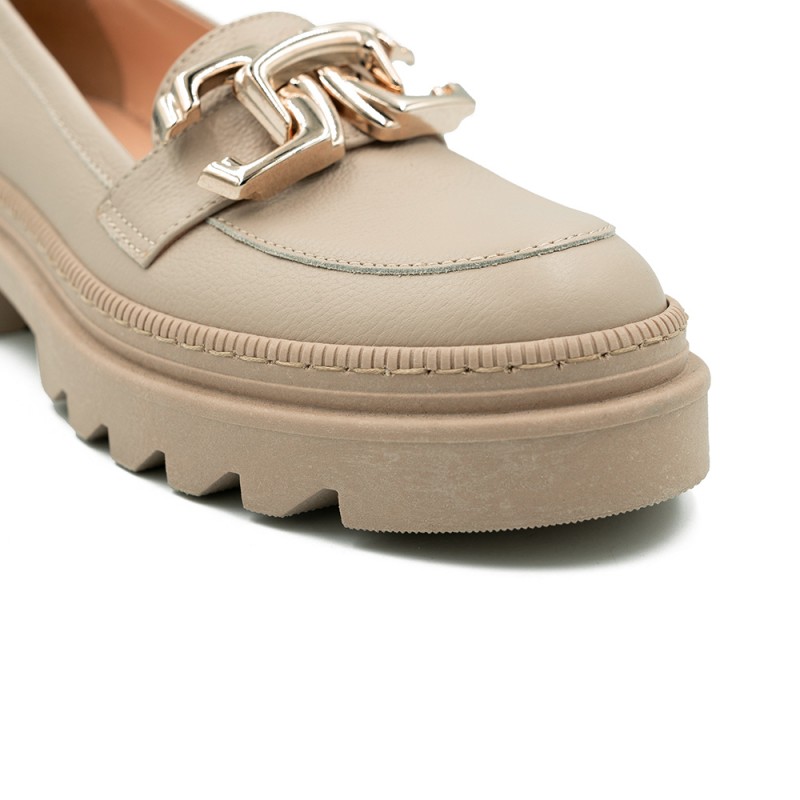 Nicolo Ferretti moteriški bateliai