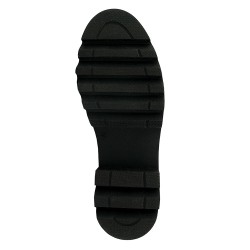 Nicolo Ferretti moteriški bateliai