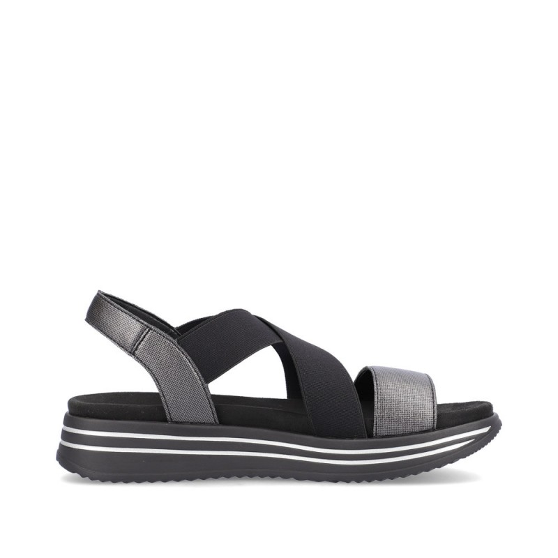 Remonte moteriškos basutės