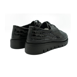 Polking moteriški bateliai