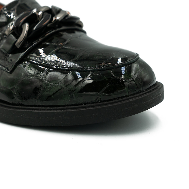 Nicolo Ferretti moteriški bateliai