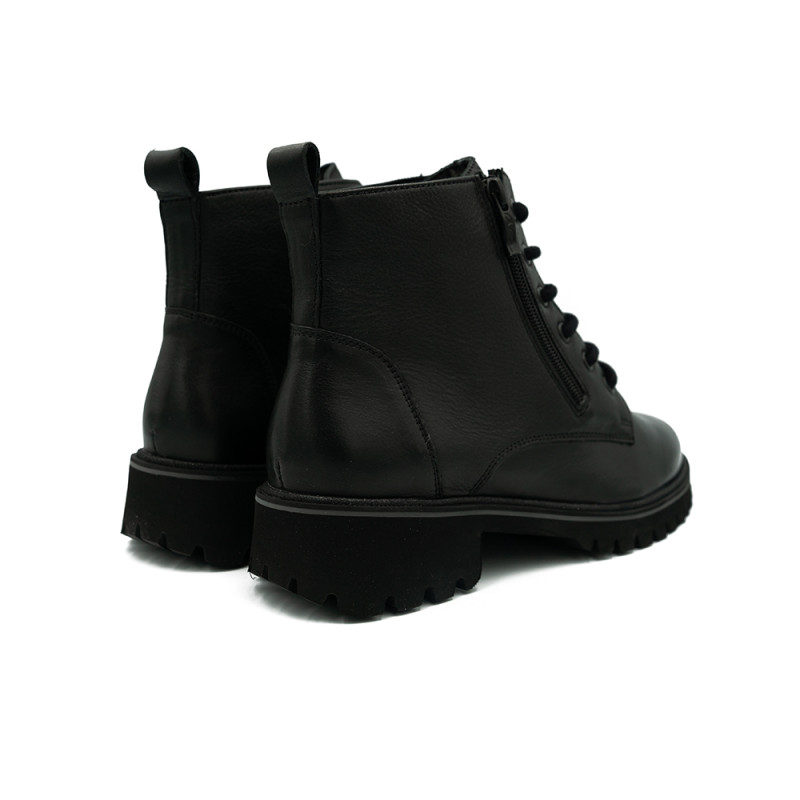 Ara moteriški aulinukai