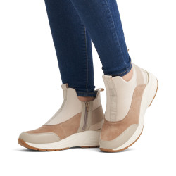 Remonte moteriški aulinukai